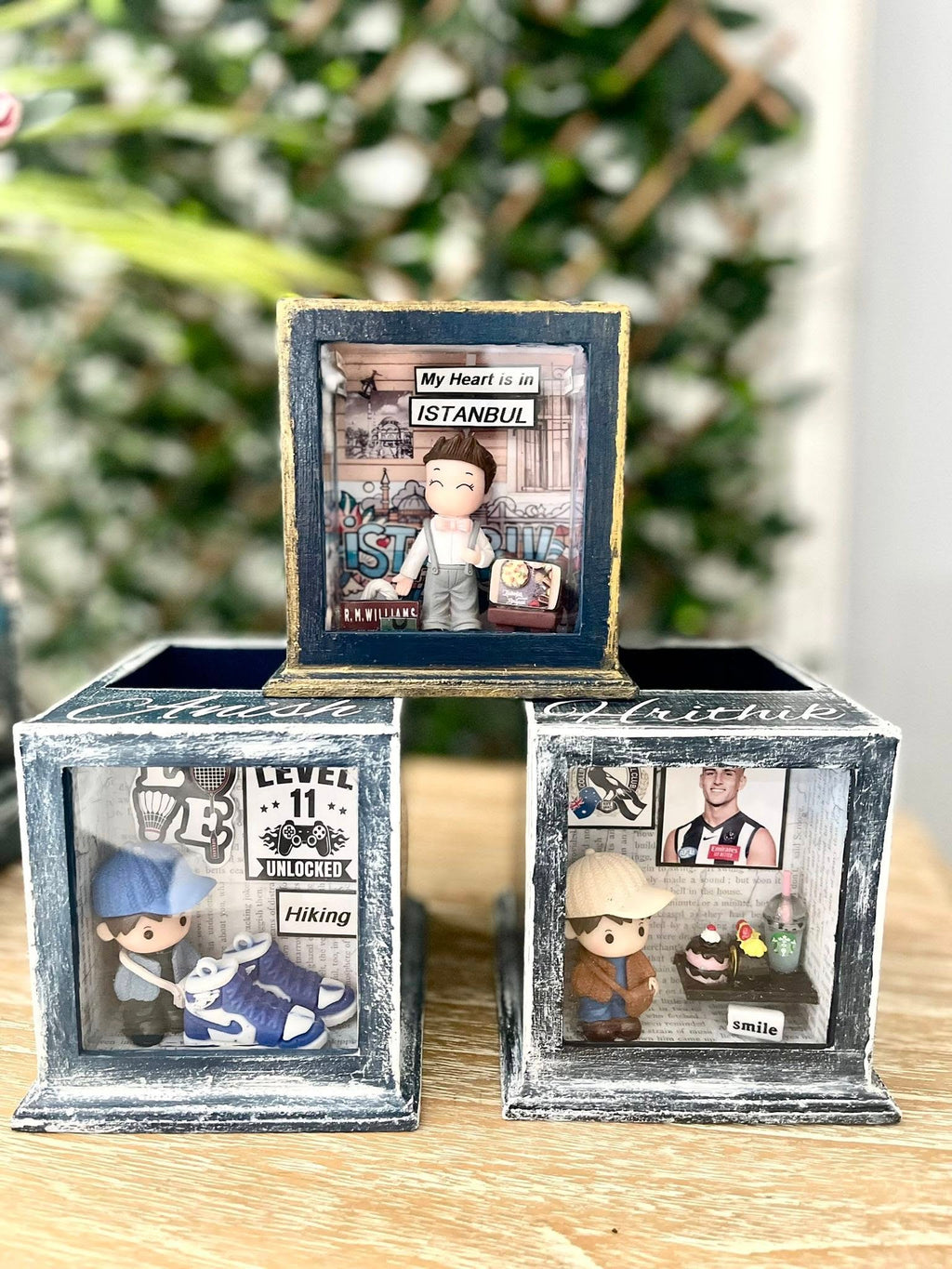 Shadow Box Pen Holder
