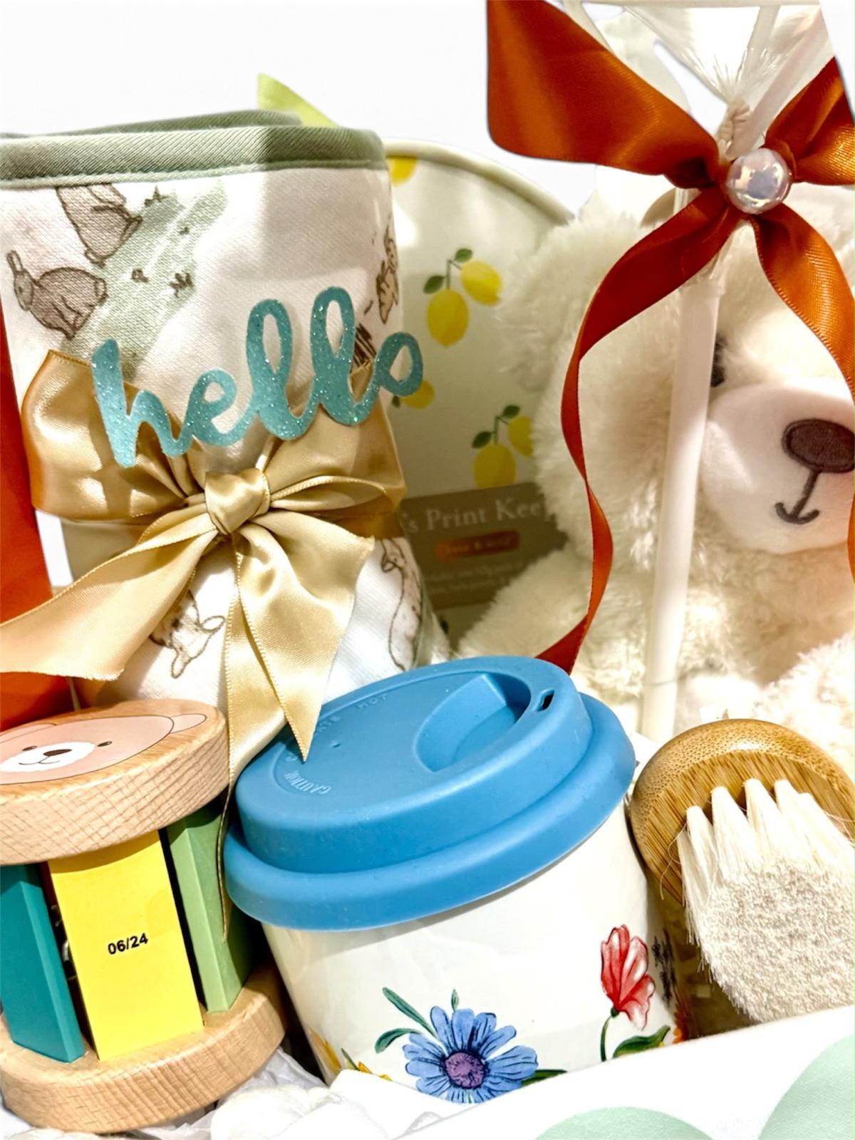 Sweet Baby Bear Balloon Hamper